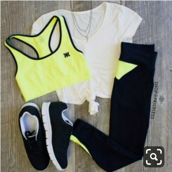 Pants - Workout complete outfit! 4 pieces mystery box